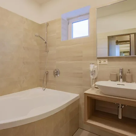 Hotel Jitrenka 3*