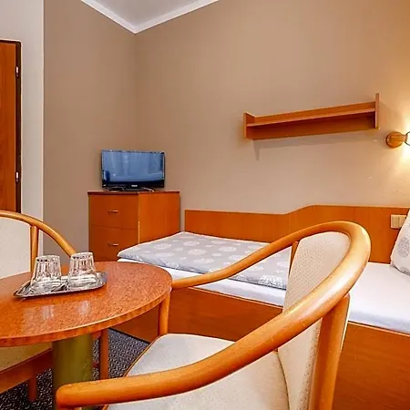 Jitrenka Hotel